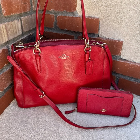 COACH❤️Large Christie Carry-All in Cardinal Red with Wallet & Scarf BUNDLE - Picture 2 of 15